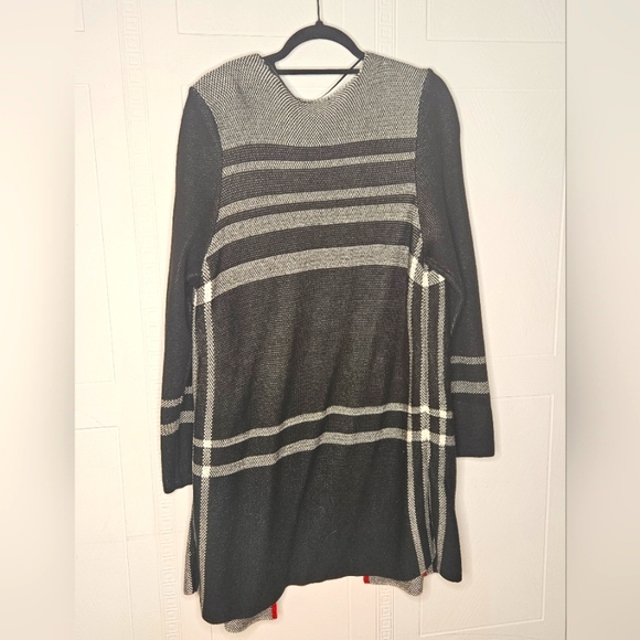 Charter Club Open Front Chunky Knit Black Red White Plaid Cardigan Sz XL - Picture 2 of 10